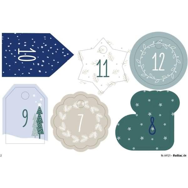 Assorted dekorative nummerierte Geschenkanhänger für einen Adventskalender, beschriftet mit 7, 9, 10, 11 und 12 in winterlichen Designs.
