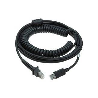 Aufgerolltes schwarzes USB-Kabel mit einem USB-A-Anschluss und einem RJ-Stecker auf weißem Hintergrund.