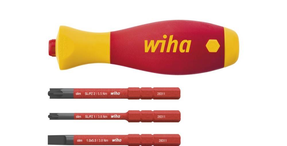 Wiha isolierter Schraubendrehergriff mit vier austauschbaren Bits, wie unten auf weißem Hintergrund gezeigt.
