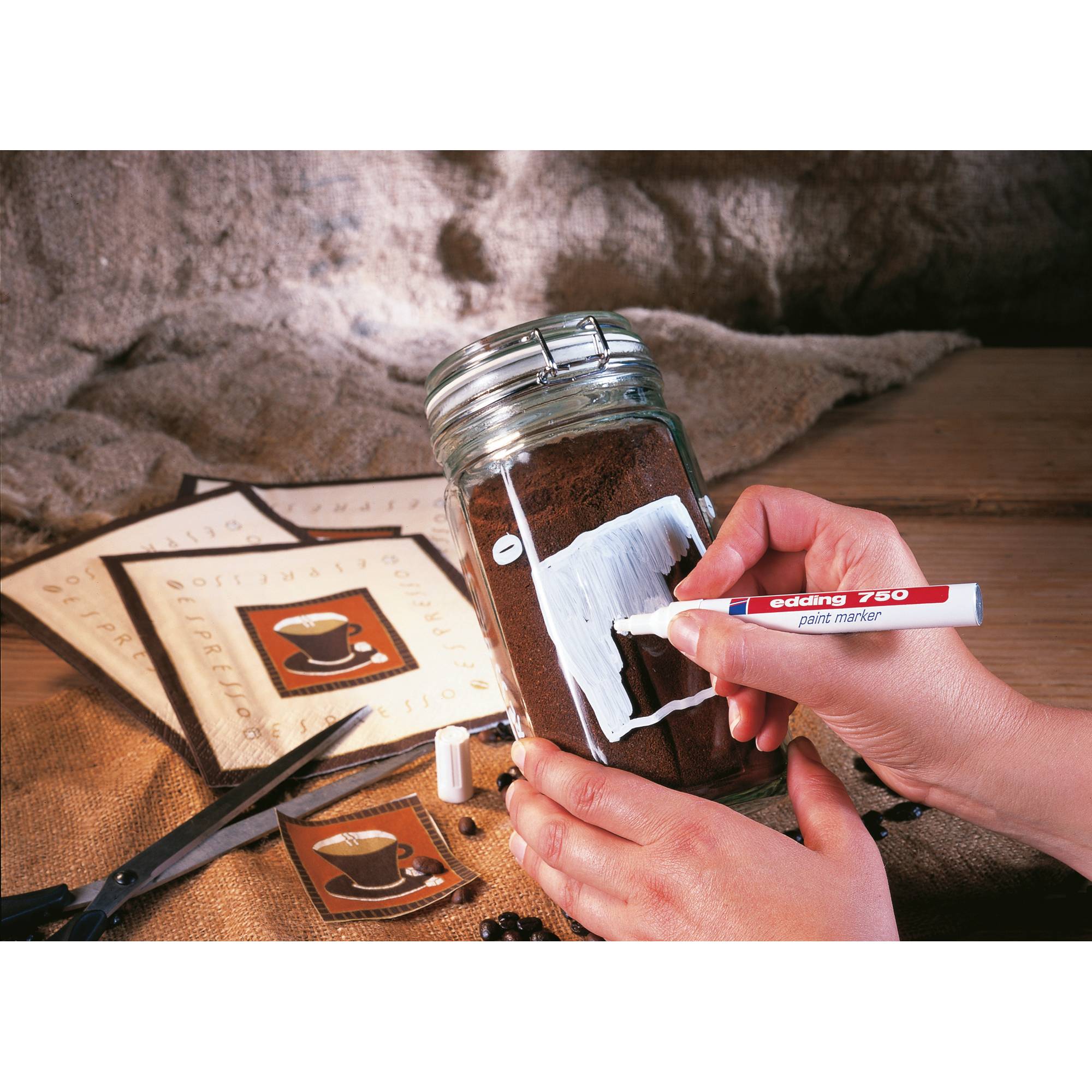 edding Lackmarker 751 4-751053 1-2mm Rundspitze permanent gold