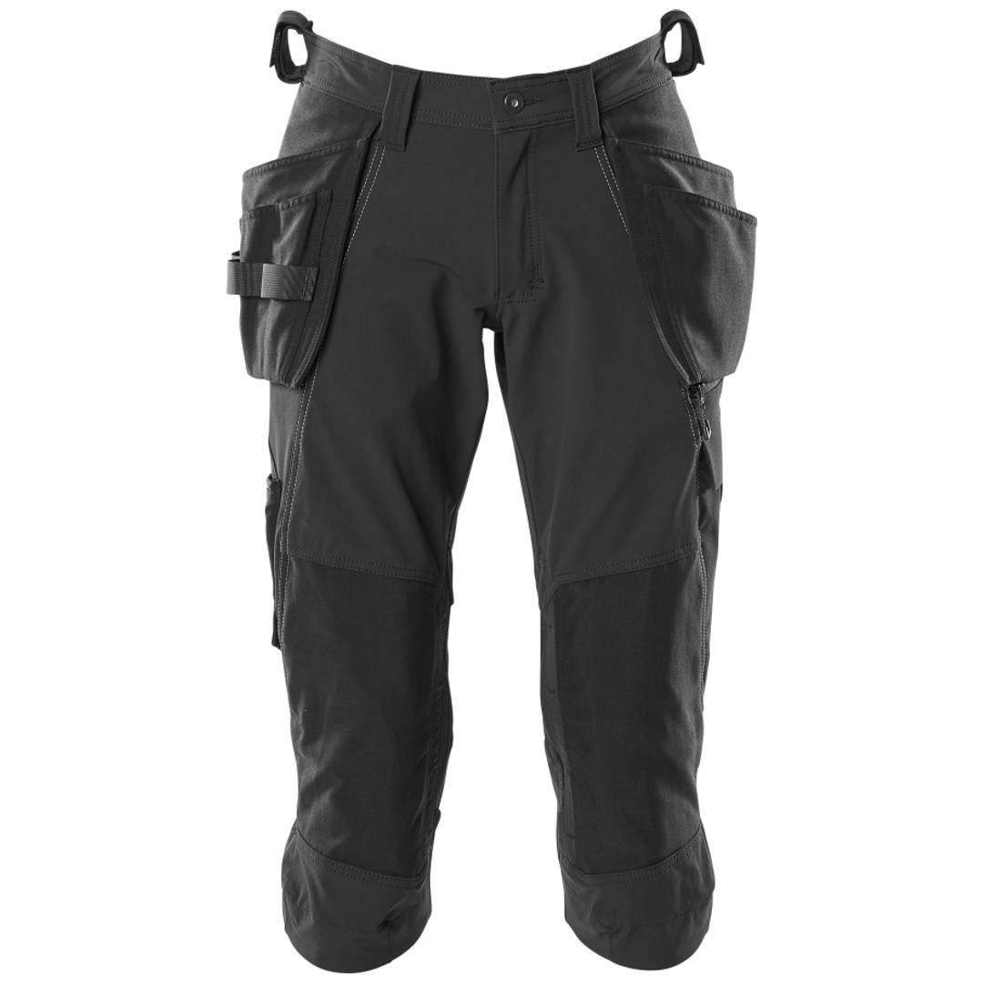 Schwarze Outdoor-Cargohose mit mehreren Taschen, verstärkten Knien und verstellbaren Seitenriemen auf weißem Hintergrund.