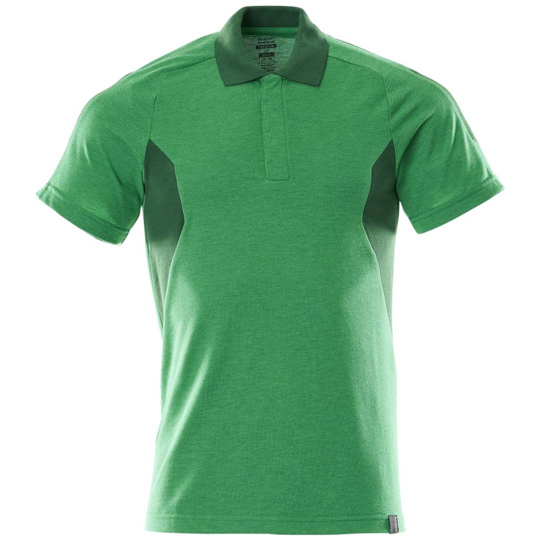 Grünes Kurzarm-Poloshirt mit dunkelgrünem Kragen und Seitenpaneelen, isoliert auf weißem Hintergrund dargestellt.