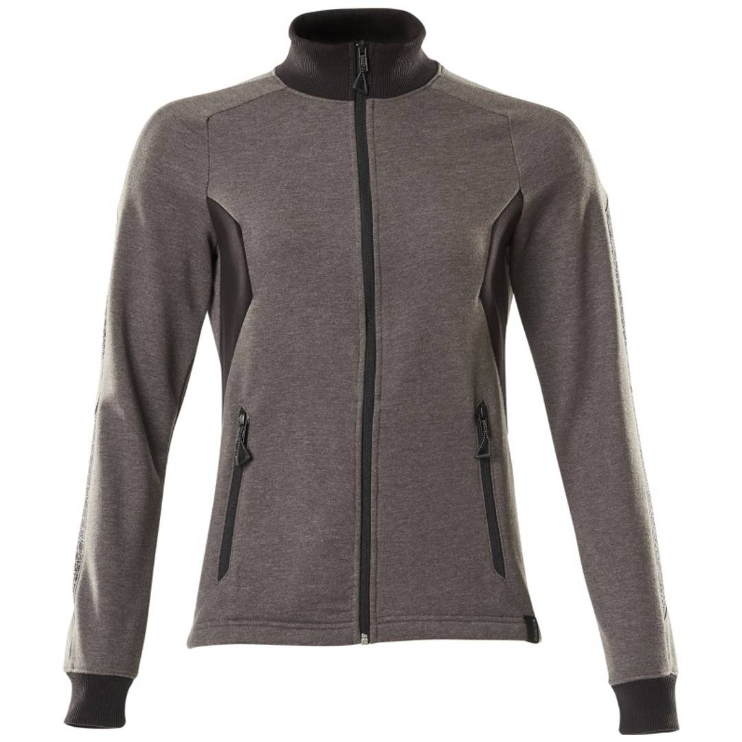 Grauer Reißverschluss-Jacke mit schwarzem Besatz, Stehkragen, lange Ärmel und zwei vordere Reißverschlusstaschen auf weißem Hintergrund.
