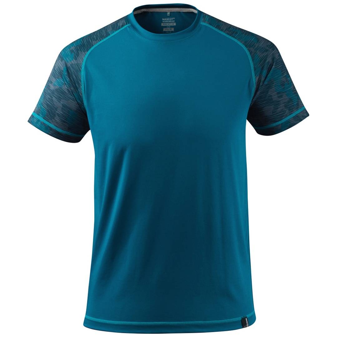 Tealblaues kurzärmeliges Athletik-T-Shirt mit dunkel gemusterten Schultern und Ärmeln, Vorderansicht auf weißem Hintergrund gezeigt.