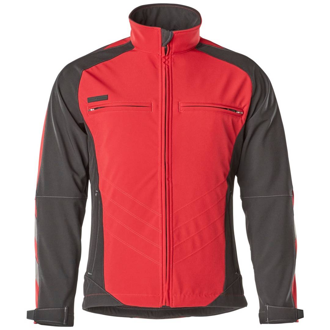 Rot-schwarze Jacke mit Reißverschluss vorne, hohem Kragen, Brusttaschen und langen Ärmeln, in Vorderansicht auf weißem Hintergrund gezeigt.