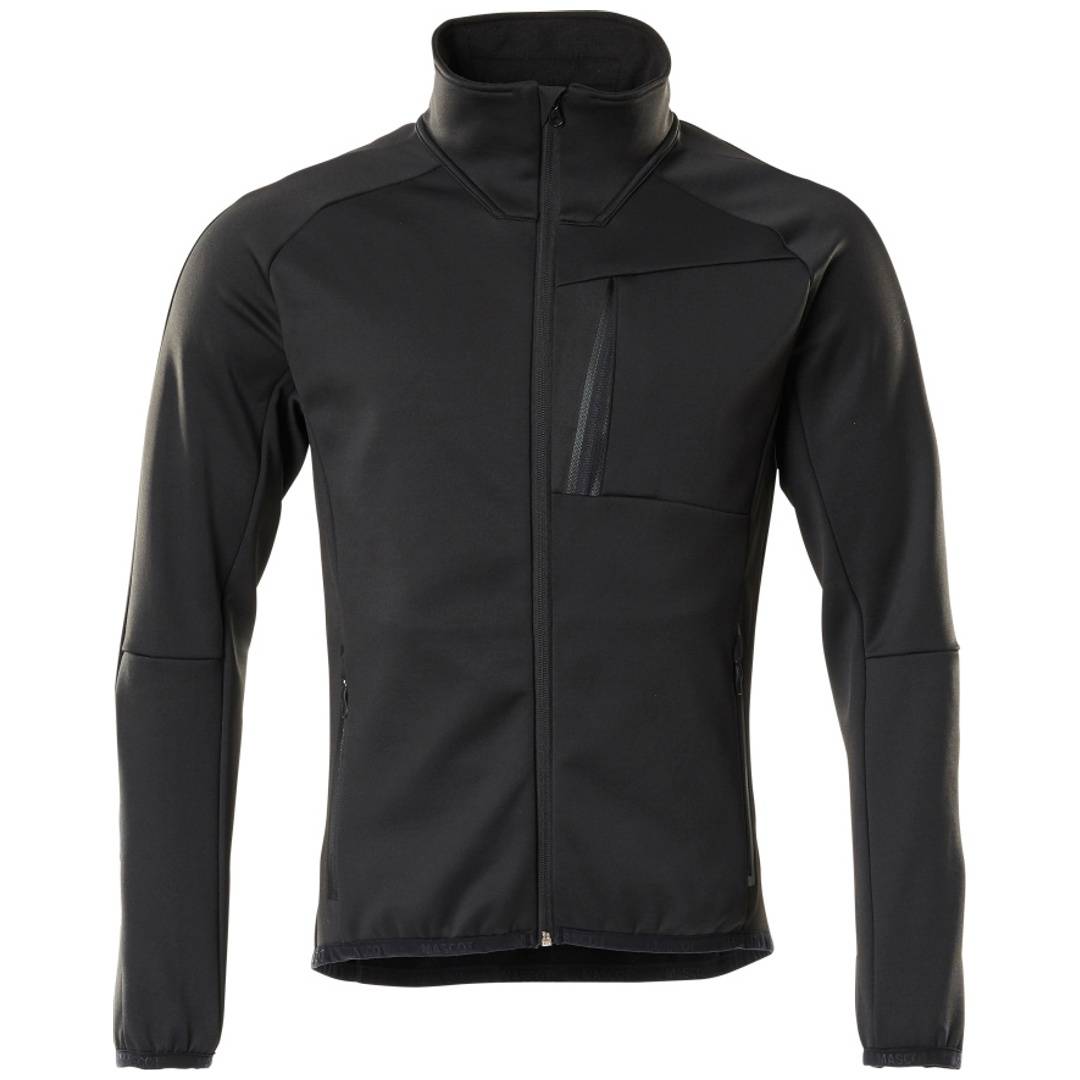 Schwarze Jacke mit durchgehendem Reißverschluss, hohem Kragen, langen Ärmeln und einer Brusttasche, Vorderansicht auf neutralem Hintergrund gezeigt.