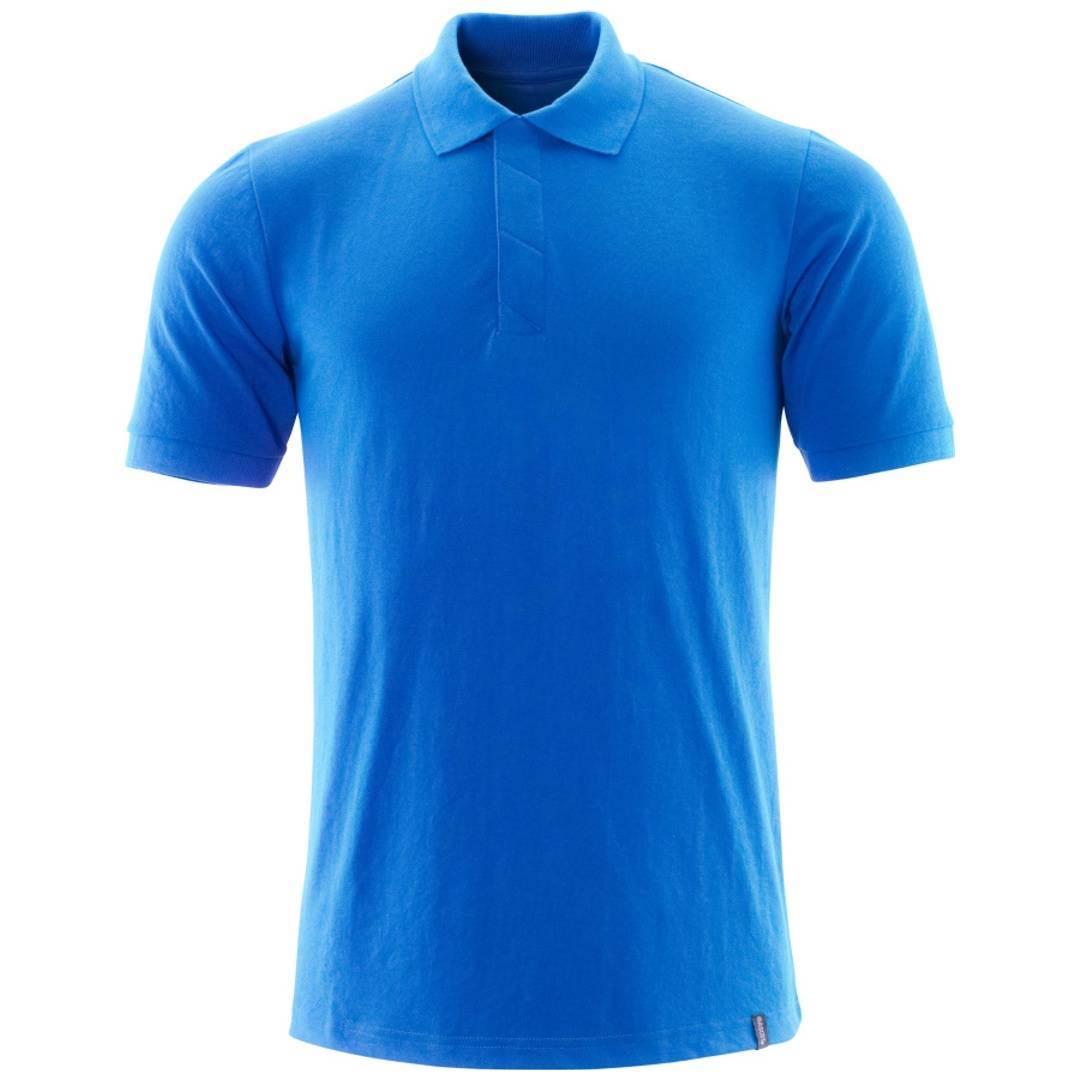 Blaues Poloshirt mit kurzen Ärmeln, Vorderansicht auf einfachem weißem Hintergrund.