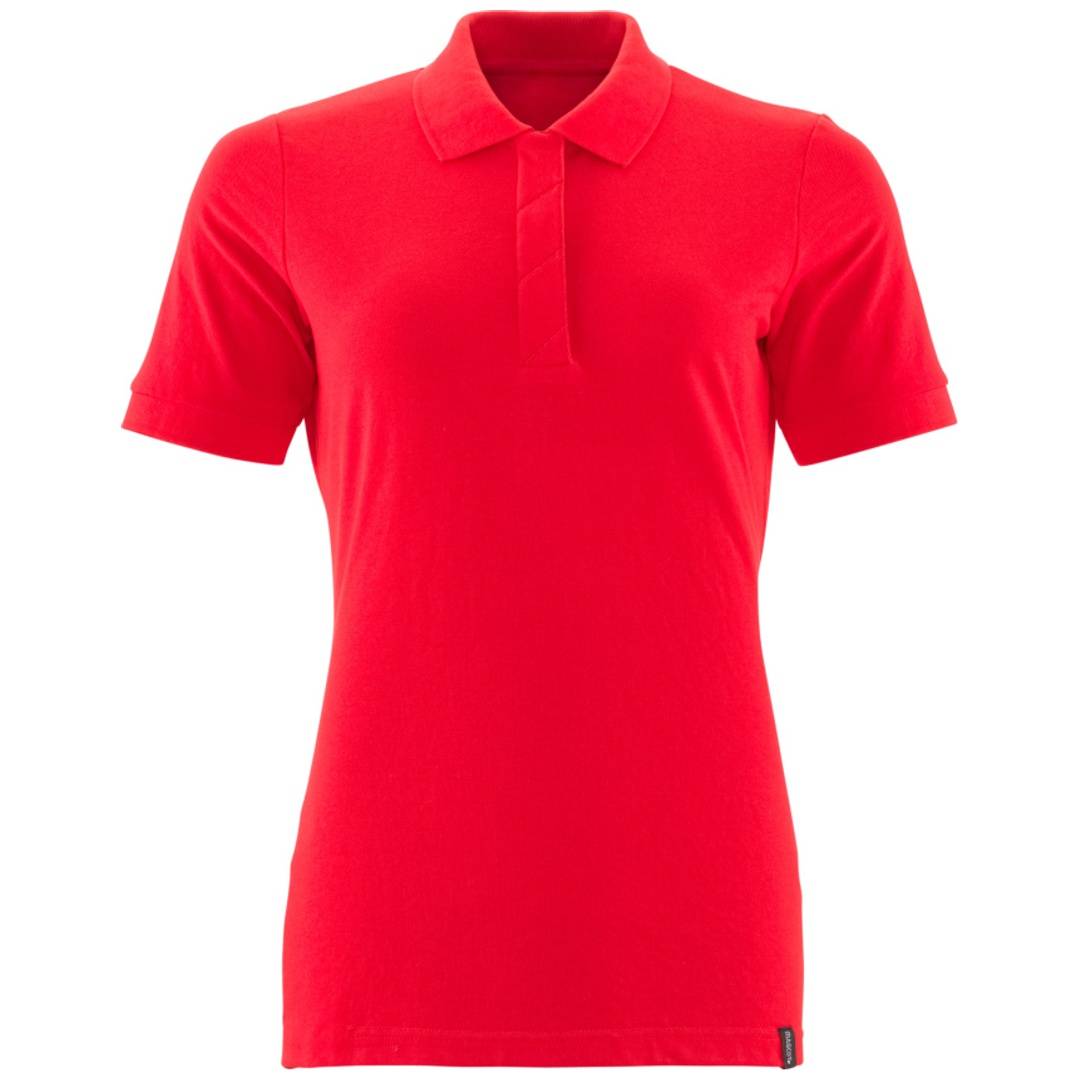 Rotes Kurzarm-Poloshirt auf einfachem weißem Hintergrund.