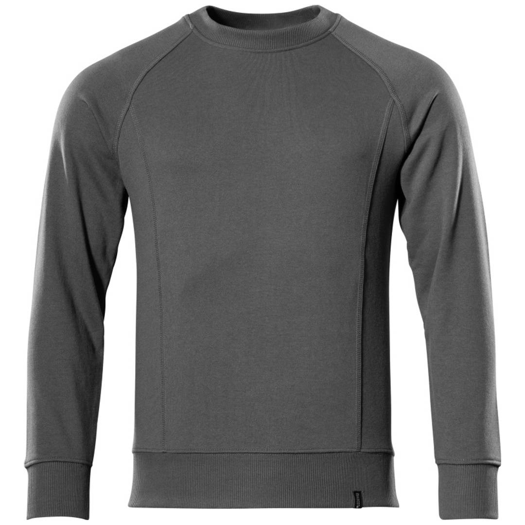 Grauer Pullover mit langen Ärmeln und Rundhalsausschnitt mit gerippten Bündchen und Saum, Vorderansicht auf weißem Hintergrund dargestellt.