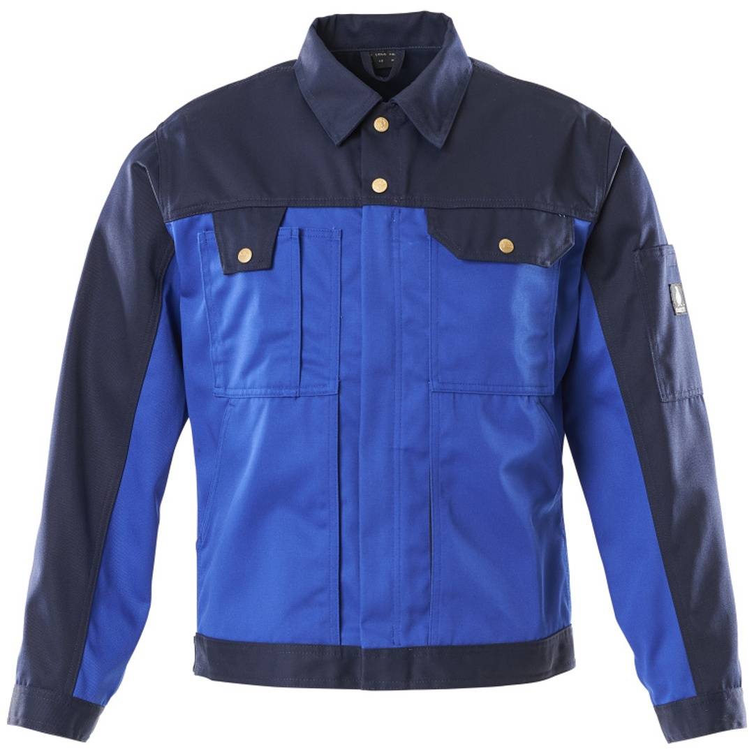 Blau und marineblaue Arbeitsjacke mit Knopfleiste vorne, langen Ärmeln, Brusttaschen und Kragen auf einfachem weißem Hintergrund.