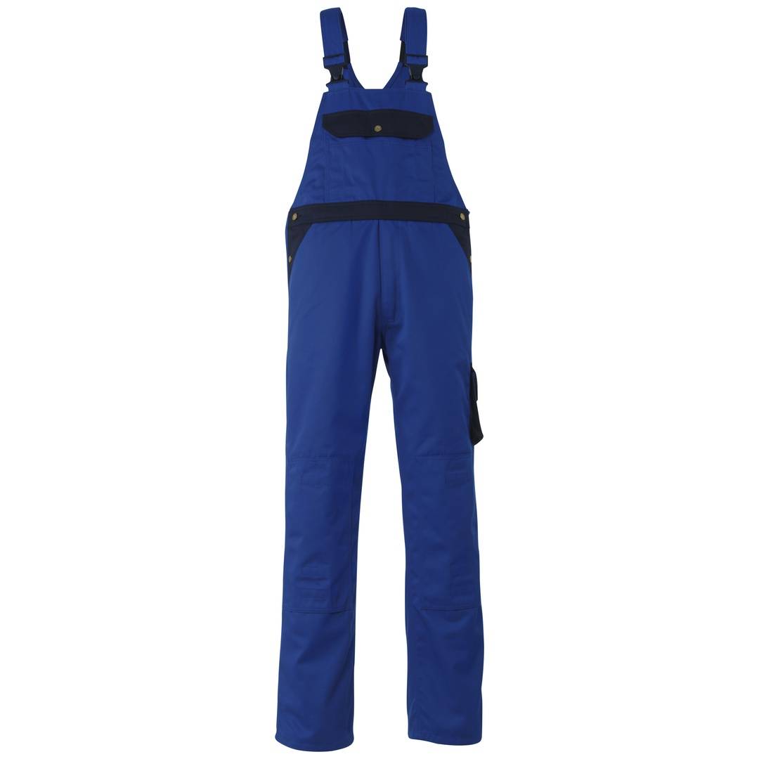 Blaue Latzhose mit Hosenträgern und schwarzem Besatz, Vorderansicht auf weißem Hintergrund.