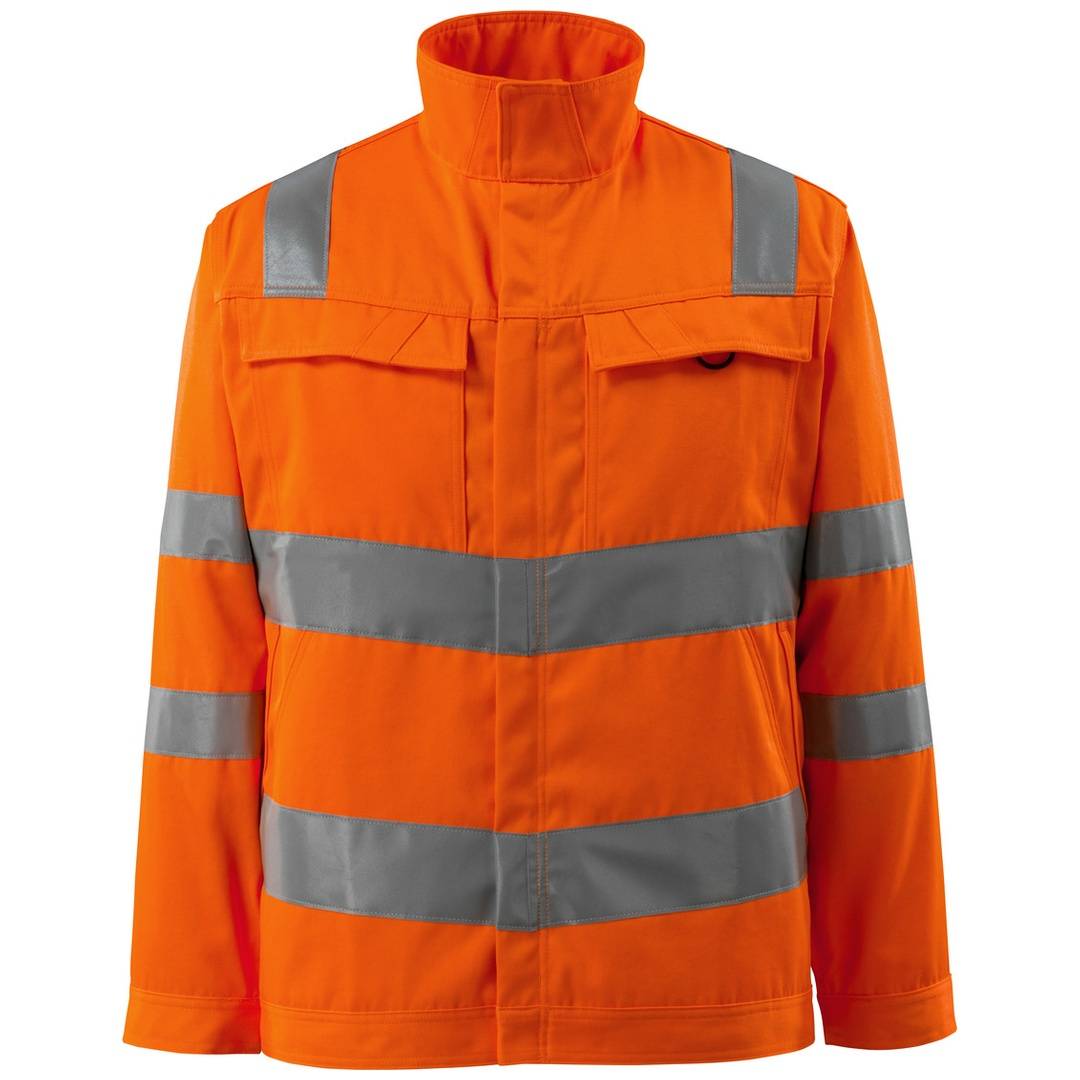 Orangefarbene Hochsichtbarkeitssicherheitsjacke mit reflektierenden grauen Streifen auf einfachem Hintergrund.