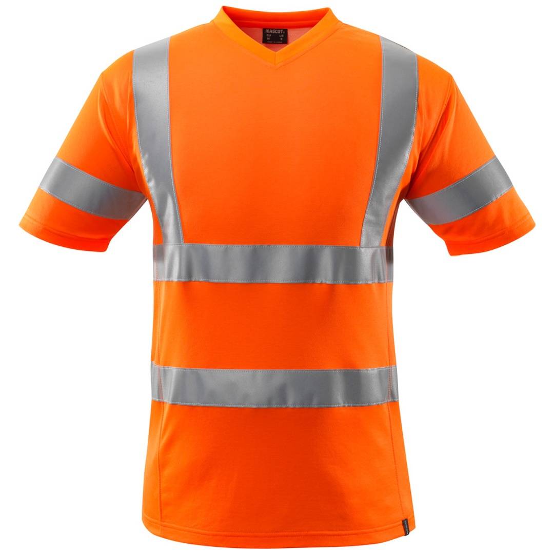 Oranges Sicherheits-T-Shirt mit kurzen Ärmeln und reflektierenden silbernen Streifen auf weißem Hintergrund.