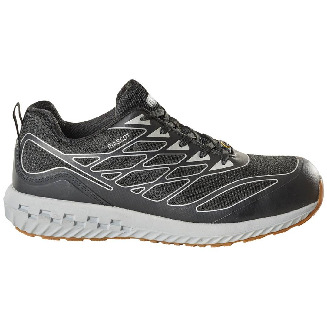 Schwarzer Sportschuh mit weißer Sohle und reflektierenden Linienakzenten, shown in side view auf weißem Hintergrund.