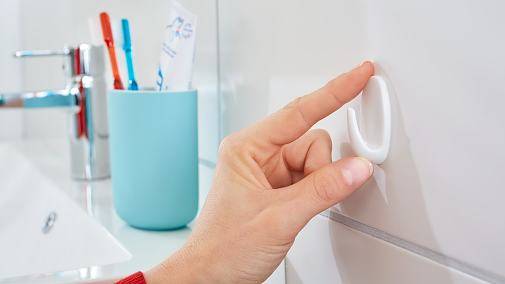 TESA 57543-00012-20, Indoor, Universalhaken, Silber, Klebestreifen, 1 kg, Rechteck