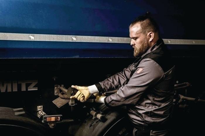 Handschuhe 03405 Gr.11 weiß/gelb PES m.Nitril EN 388 PSA II 12 NITRAS