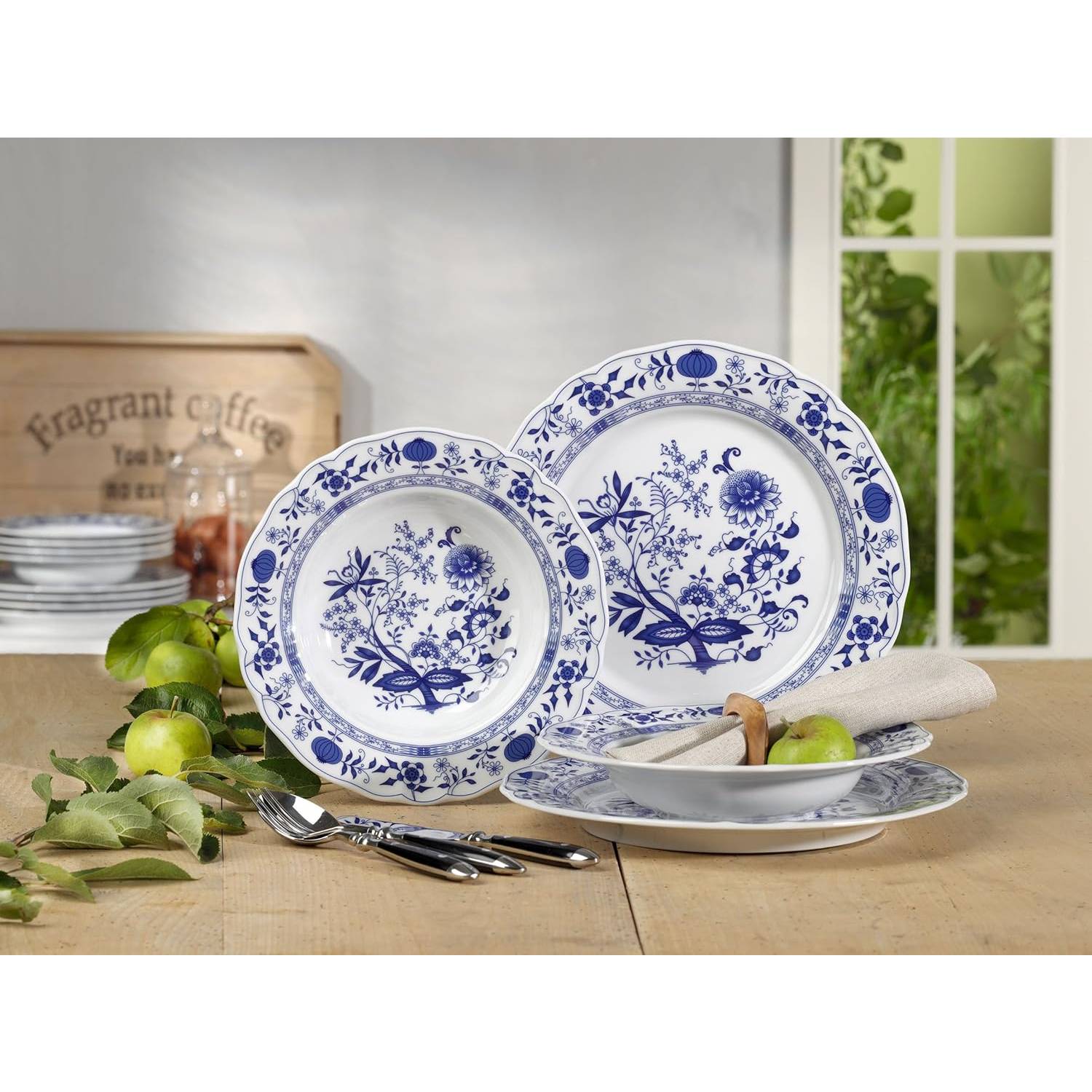 CreaTable 17132 Tafelservice Zwiebelmuster Flora für 6 Personen, Porzellan, weiß/blau (1 Set, 12-teilig)