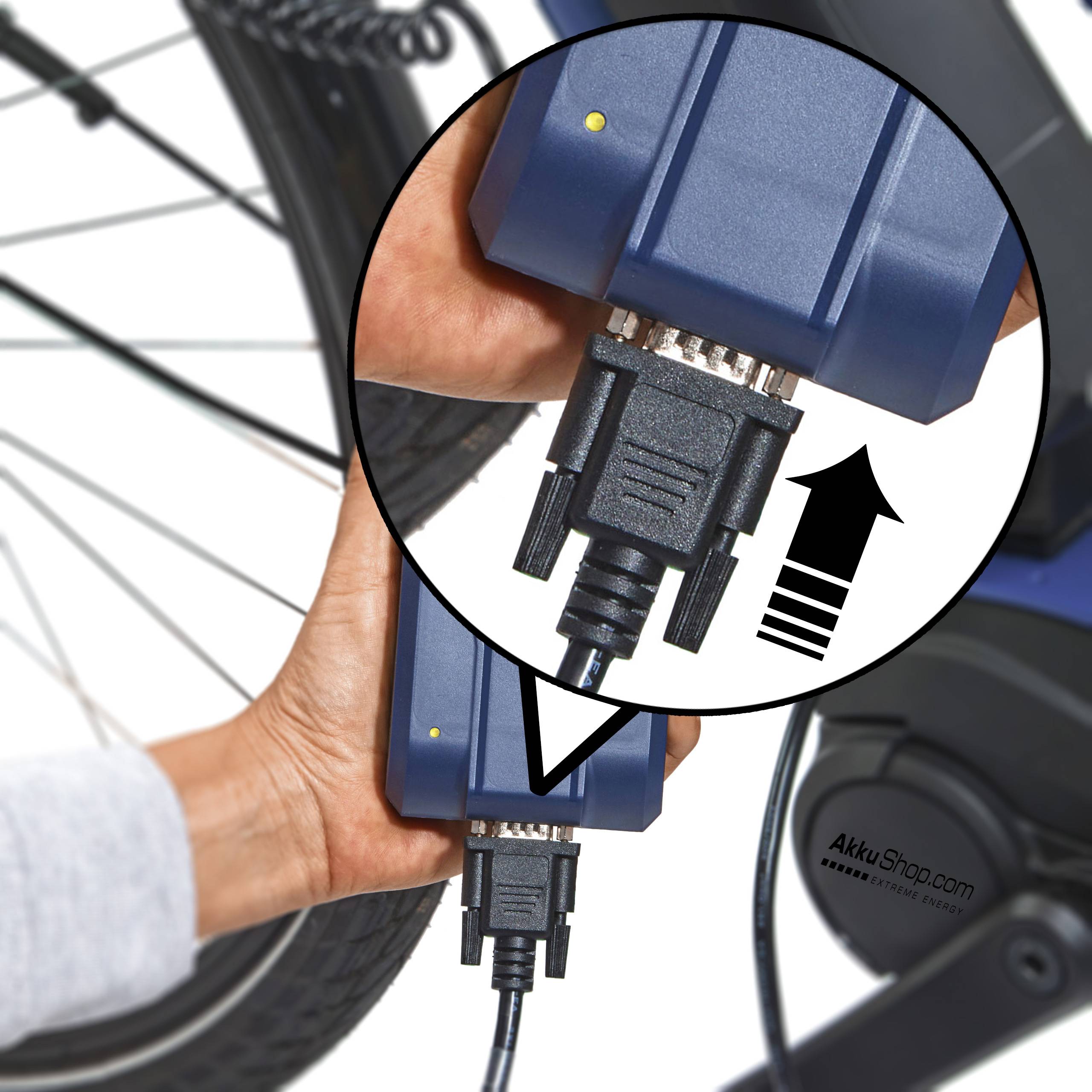 Adapterkabel mit XLR 4-Pin Stecker passend für ONgineer LiON one4all Reiseladegerät für E-Bike und E-Scooter 36 V