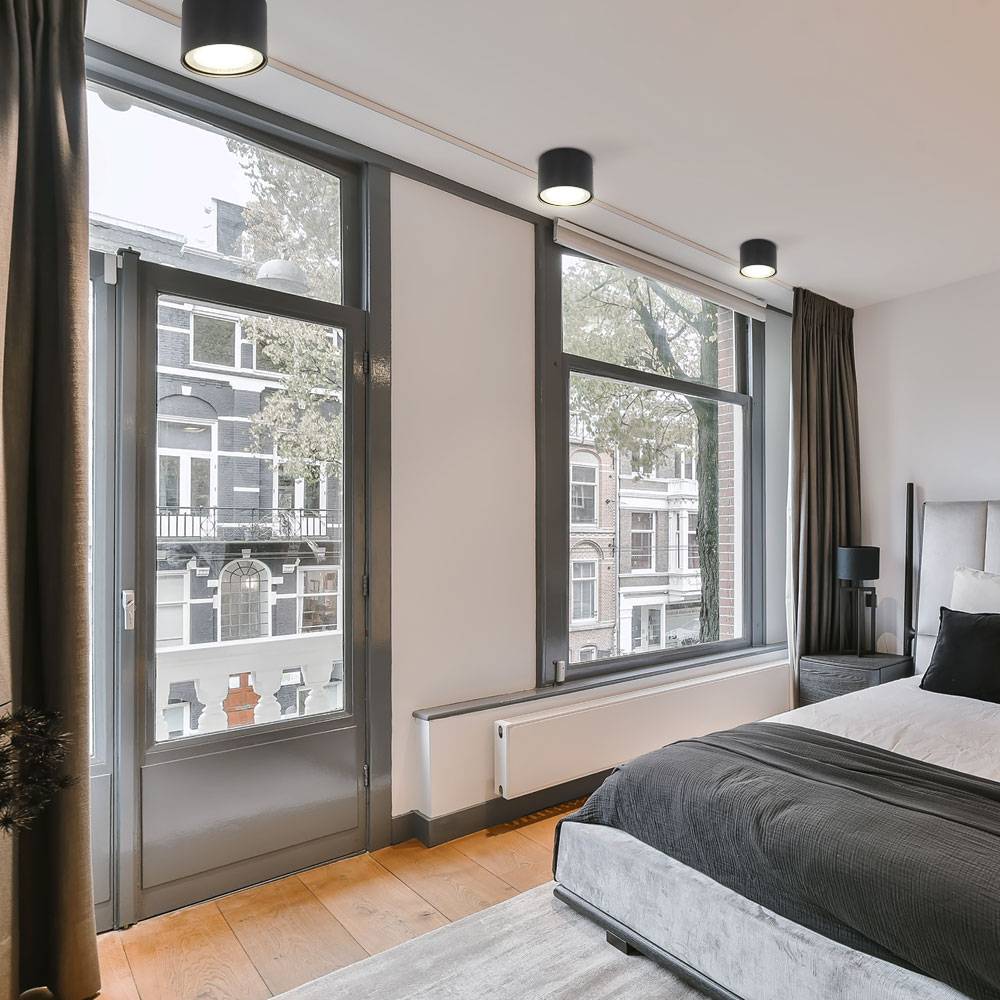 Deckenleuchte Glasschirm Aufbaulampe Deckenlampe 1-Flammig rund Wohnzimmer mit Glasabdeckung, Metall schwarz matt, 1x LED 12 Watt 980lm, DxH