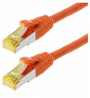 Zwei orange Ethernet-Kabelstecker mit RJ45-Steckern auf weißem Hintergrund dargestellt.