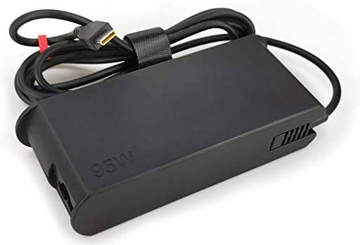 Schwarzer 95W-Laptop-Stromadapter mit angeschlossenem Kabel und Stecker, abgebildet auf weißem Hintergrund.