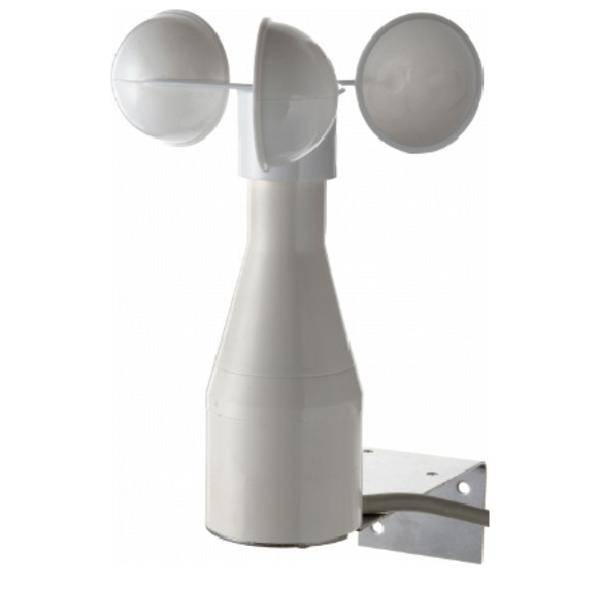 Ein Anemometer mit drei Bechern, die auf rotierenden Armen montiert sind, zur Messung der Windgeschwindigkeit, befestigt an einer Metallhalterung zur Installation.