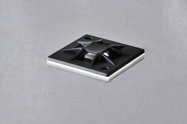 HellermannTyton Klebesockel 151-10916 40x40 QM40A-PA66-BK-L1