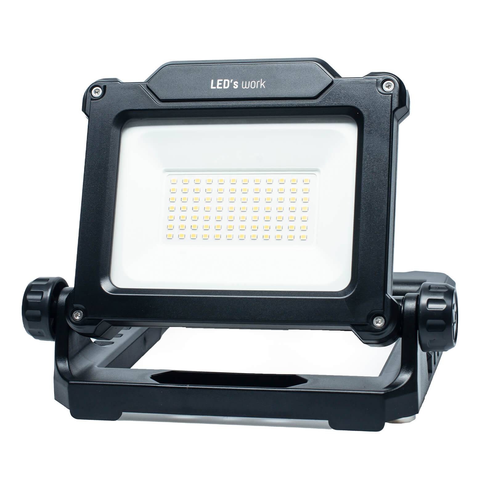 SHADA Akku-Baustrahler für Akkus: Bosch, Dewalt, Festool, Makita und Milwaukee