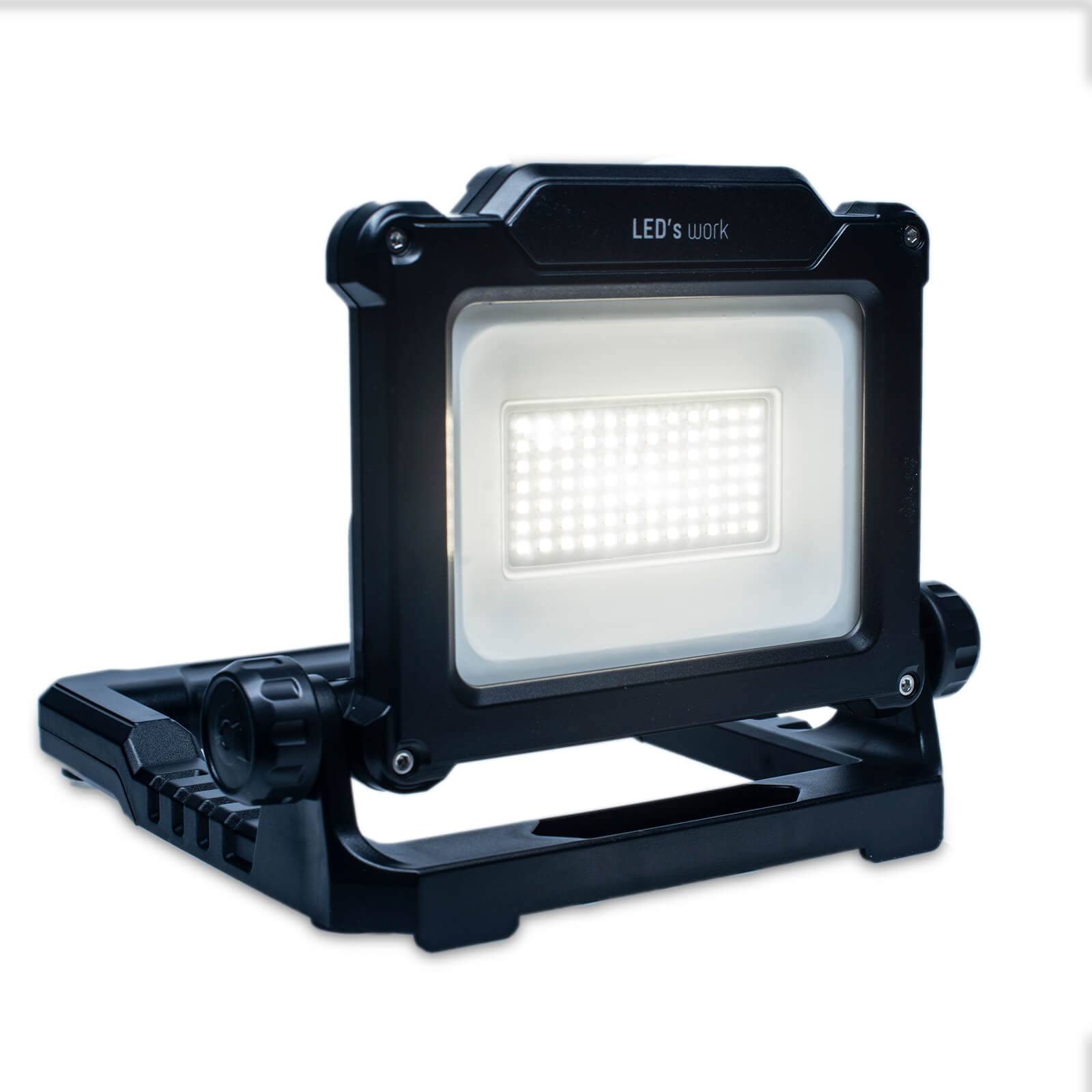 SHADA Akku-Baustrahler für Akkus: Bosch, Dewalt, Festool, Makita und Milwaukee