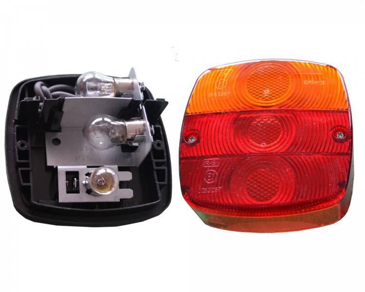 2x GEKA Dreikammerleuchte mit Kennzeichenbeleuchtung BBSK123/5