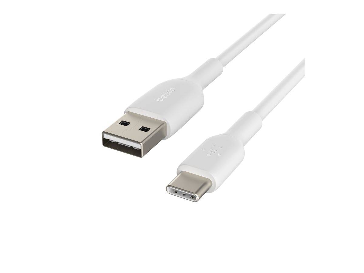 Weißes USB-A-auf-USB-C-Ladekabel auf weißem Hintergrund mit beiden sichtbaren Steckverbinderenden.