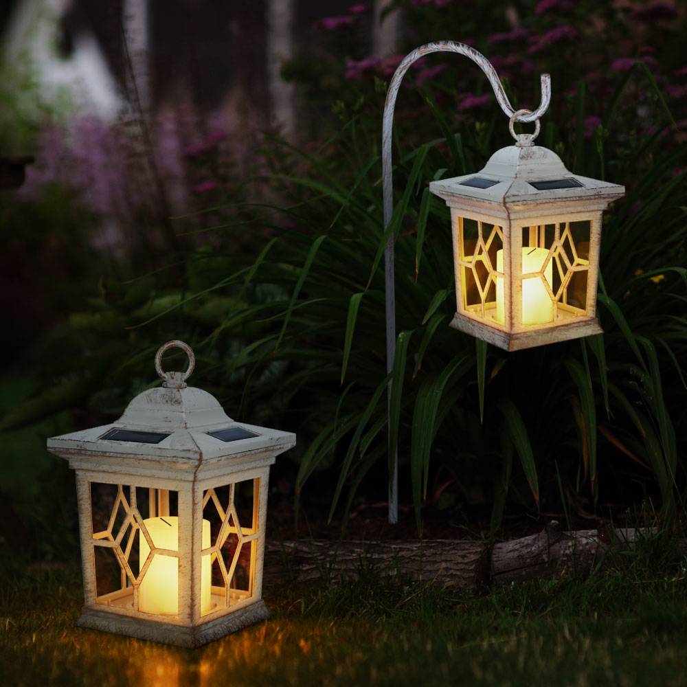 Solarlampe Steckleuchte Erdspieß Solarlampen Garten Flackerlicht Solar Außen Steckleuchten im Laternen Design, Metall weiß, 1x LED, LxBxH 21x14,3x3