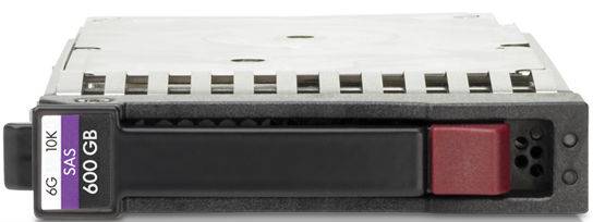 Frontansicht eines 600 GB SAS Festplattenlaufwerks in einem Metallgehäuse mit schwarzem Griff und roter Verriegelung auf der rechten Seite.