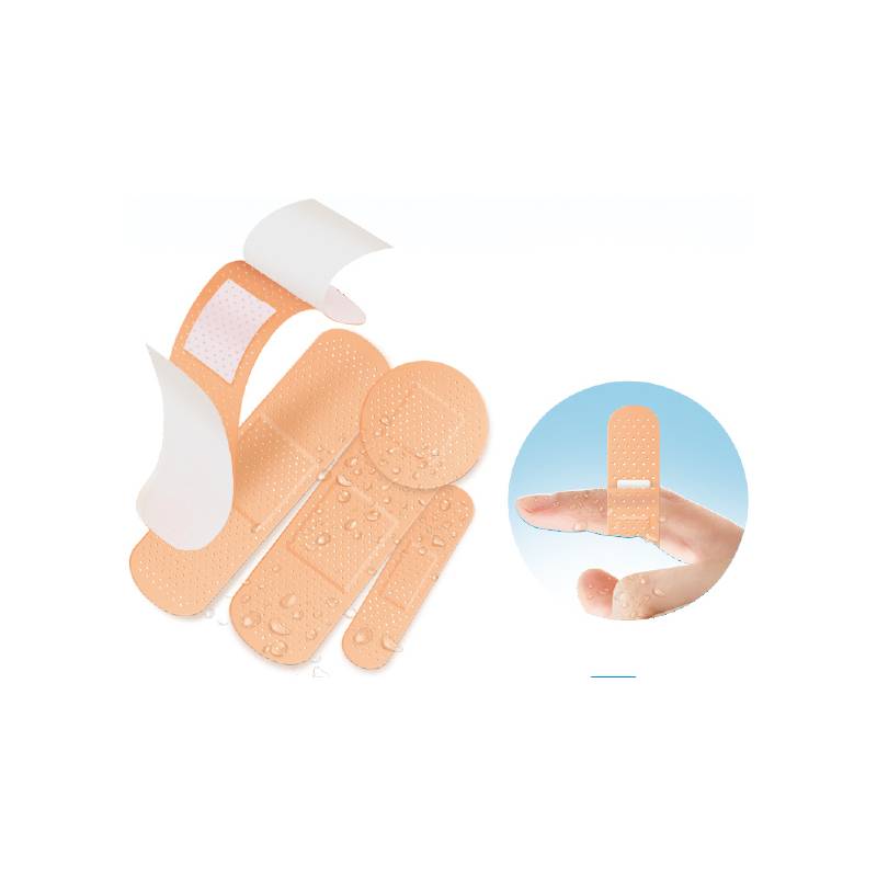 Pflaster in verschiedenen Formen und Größen, eines auf einem Fingertipp angebracht, zeigt Flexibilität und Wasserfestigkeit.