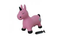 Rosa aufblasbares Einhorn-Spielzeug mit einer Handpumpe daneben, auf weißem Hintergrund dargestellt.