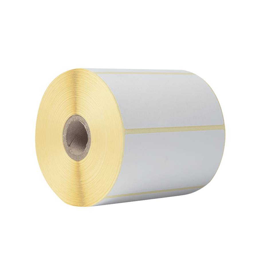 Rolle mit leeren Klebeetiketten auf einer Spule, vor weißem Hintergrund gezeigt.
