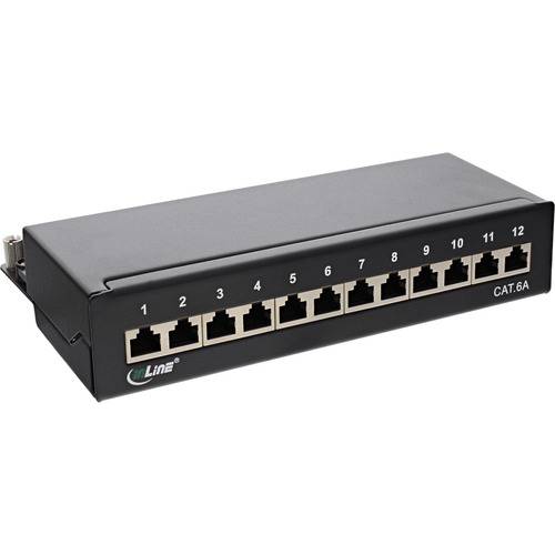 Netzwerk-Patchpanel mit zwölf beschrifteten RJ45-Anschlüssen, nummeriert von 1 bis 12. Markenlogo sichtbar. Wird zum Verbinden von Ethernet-Kabeln verwendet.