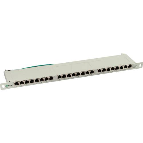 Ein Patchfeld mit 24 Ethernet-Anschlüssen mit der Bezeichnung „Cat6