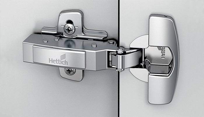 Dicktürscharnier Sensys 8631i vorliegendzum Anschr.vern.HETTICH