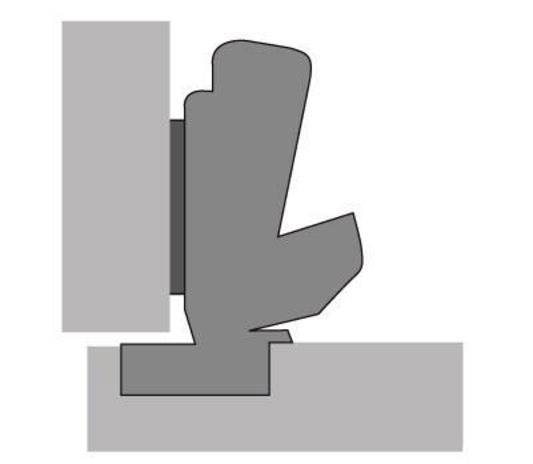 Seitenansicht-Illustration eines Autositzes, der am Boden verankert und an einem Seitenpanel befestigt ist, was wahrscheinlich ein fixes Montagdesign darstellt.