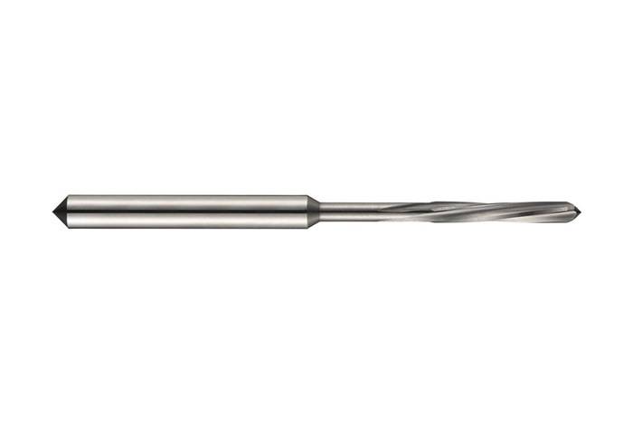 Ein langer, metallischer Bohrer mit einer gedrehten Konstruktion, der zum Bohren von Löchern in verschiedenen Materialien verwendet wird.