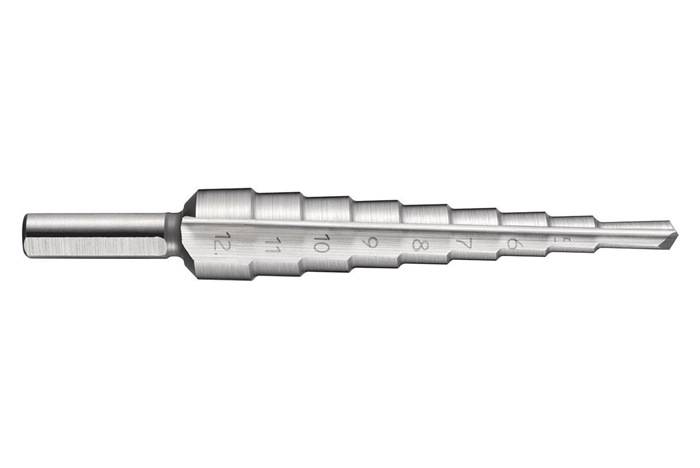 Eine Metallbohrmaschine mit Tiefenmarkierungen von 4 bis 12, entwickelt für präzise Messungen bei Bohraufgaben, in einer Seitenansicht dargestellt.