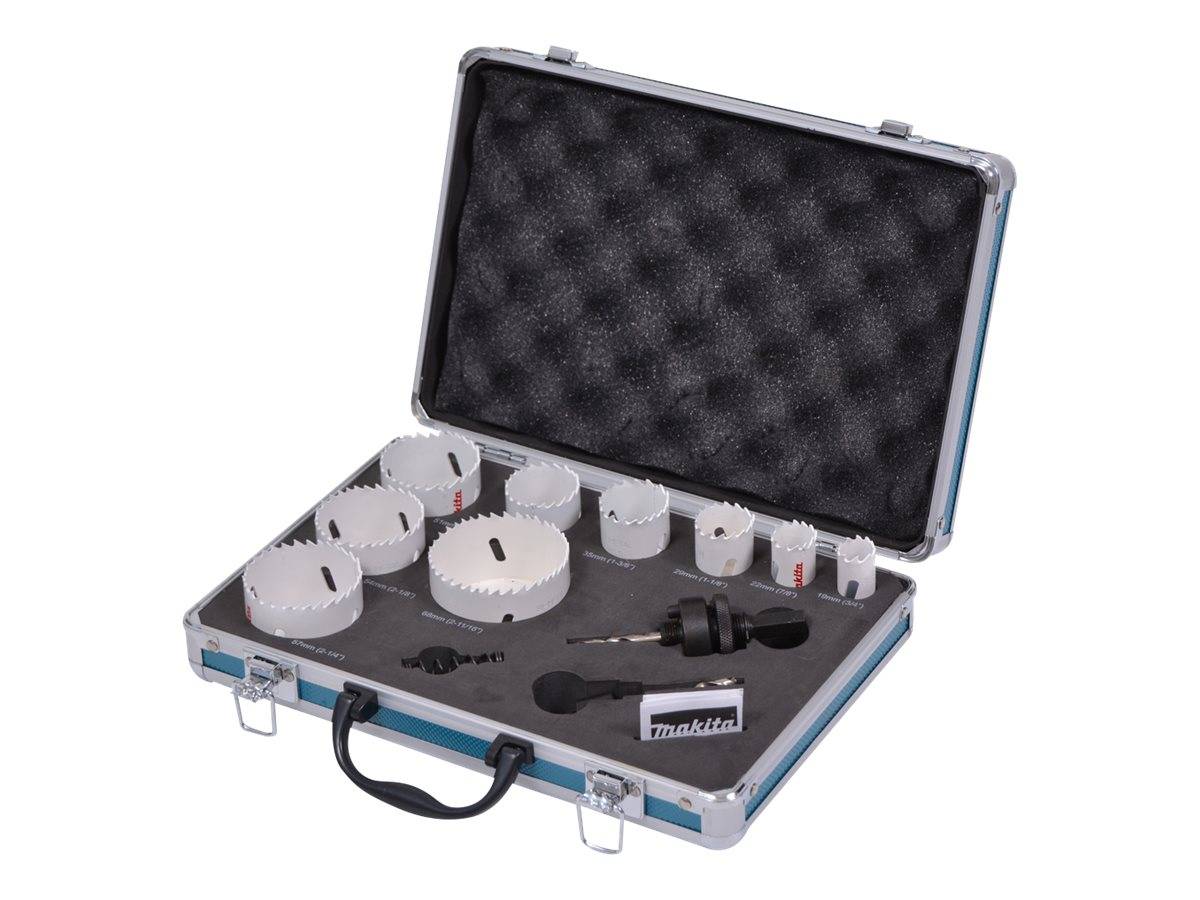 Ein Werkzeugkoffer mit Lochsägen verschiedener Größen und einem Bohrer, sorgfältig in Schaumstoffpolsterung angeordnet. Der Koffer ist geöffnet und präsentiert die Werkzeuge.