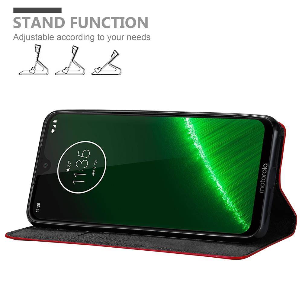 Cadorabo Hülle für Motorola MOTO G7 / G7 PLUS Schutz Hülle in Rot Handyhülle Etui Case Cover Magnetverschluss