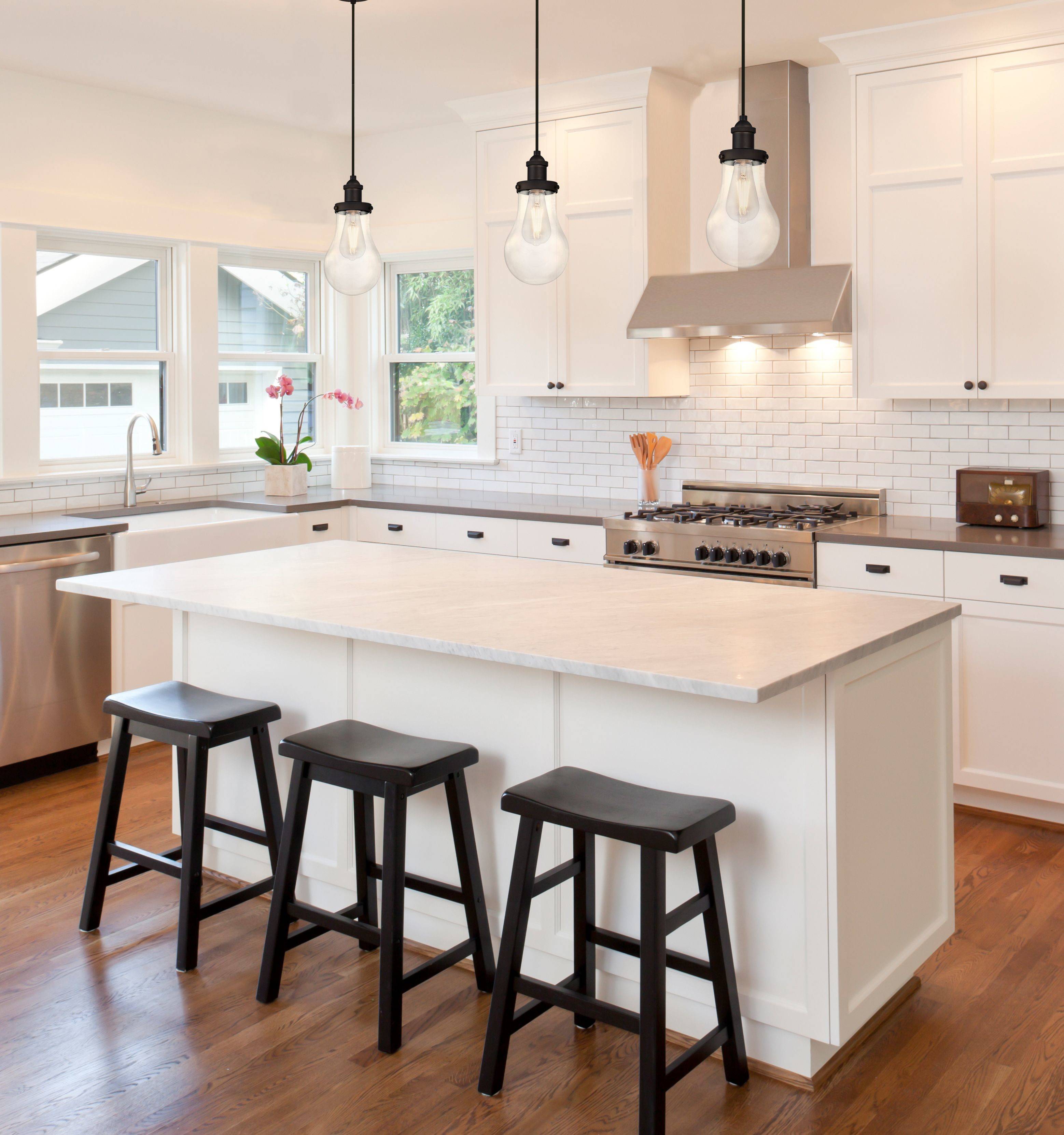 Pendelleuchte Glühbirne Oil Rubbed Bronze und Klarglas