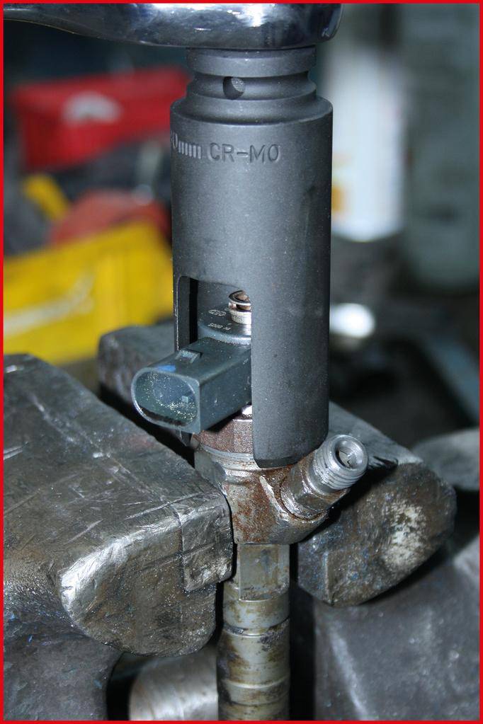 KS TOOLS 1/2" Einspritzdüsen-Stecknuss, 27,0 mm