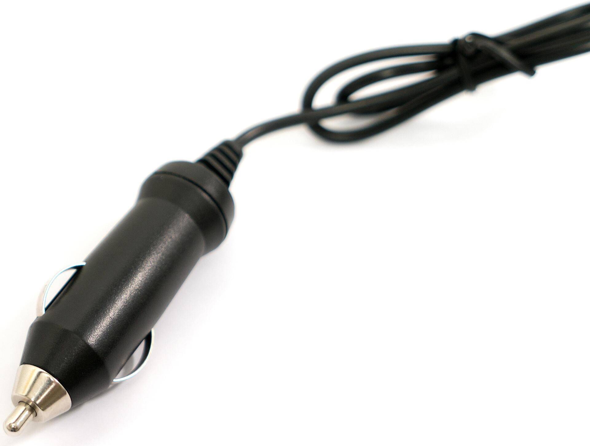 Xoro CA1224, Stabilisierter 12V/24V KFZ Adapter