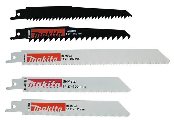 Fünf Makita-Säbelsägeblätter in einer Reihe angeordnet, die verschiedene Blatttypen und Längen zeigen, einschließlich eines schwarzen Holzblattes und mehrerer silberner Bimetall-Blätter.