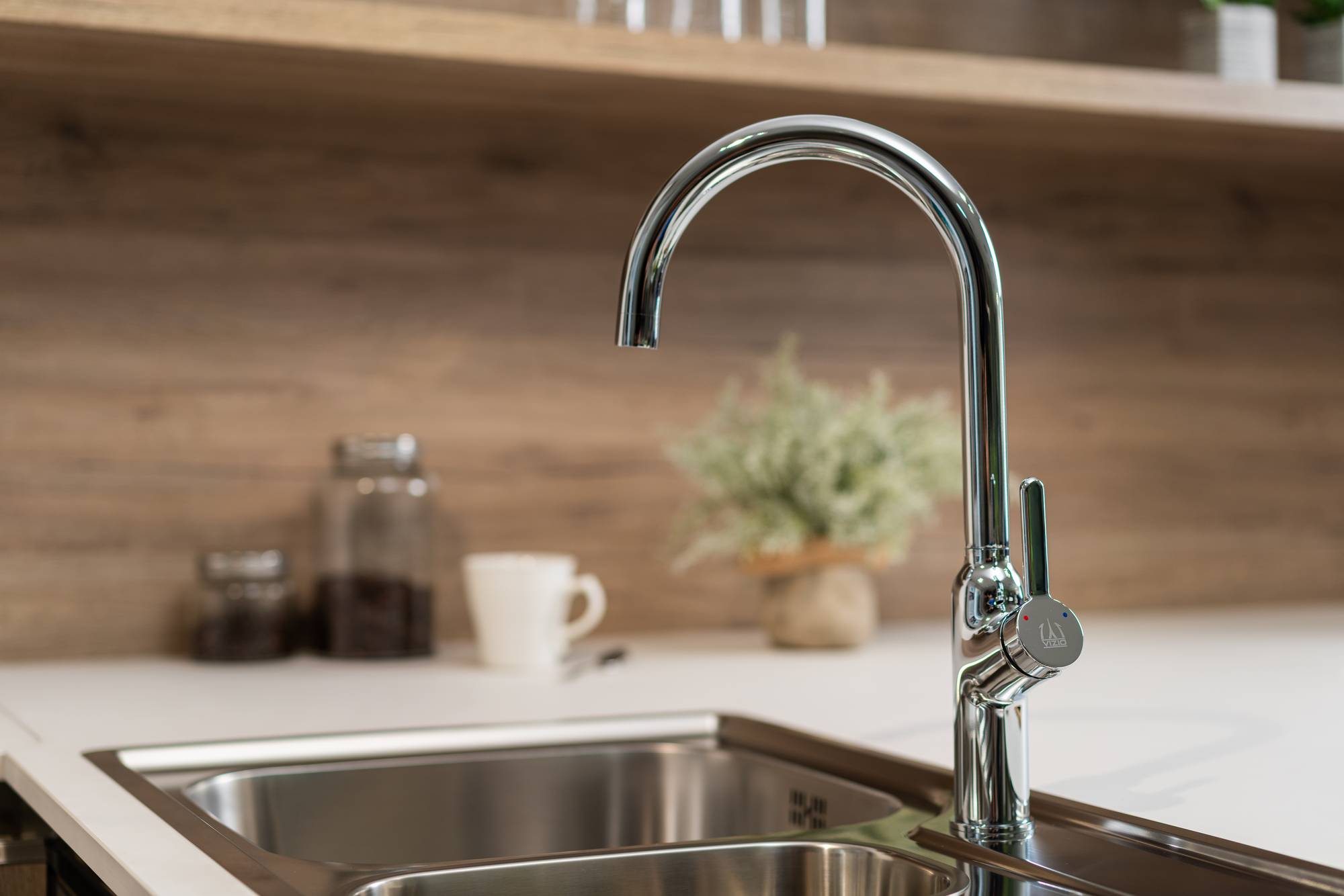 Wasserhahn Küche Spültischarmatur chrom Küchenarmatur mit 360° schwenkbarem U Auslauf - BOD Design