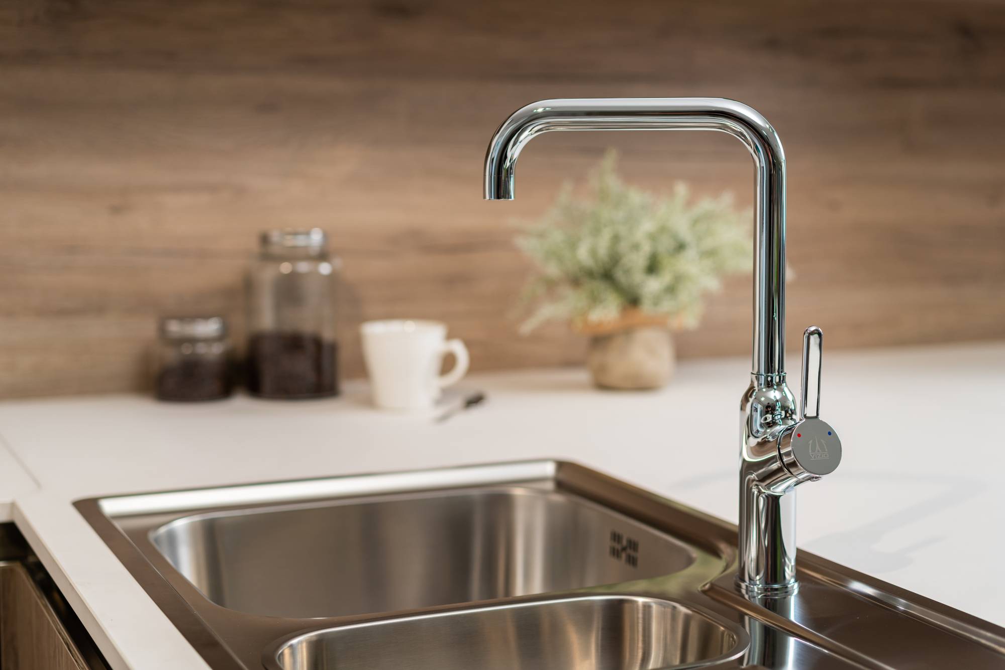 Wasserhahn Küche Spültischarmatur chrom Küchenarmatur mit 360° schwenkbarem N Auslauf - BOD Design